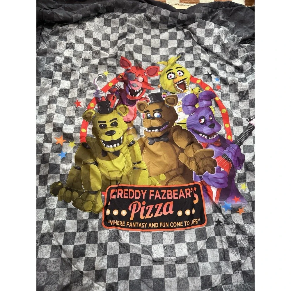 Freddy Fazbears Pizza FNAF Five Nights At Freddys Twin Size Comforter